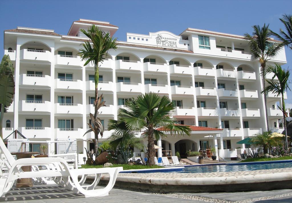 Torreblanca Beach Hotel And Suites Guayabitos - Desayuno Y Comida Incluido Rincon de Guayabitos Exterior photo